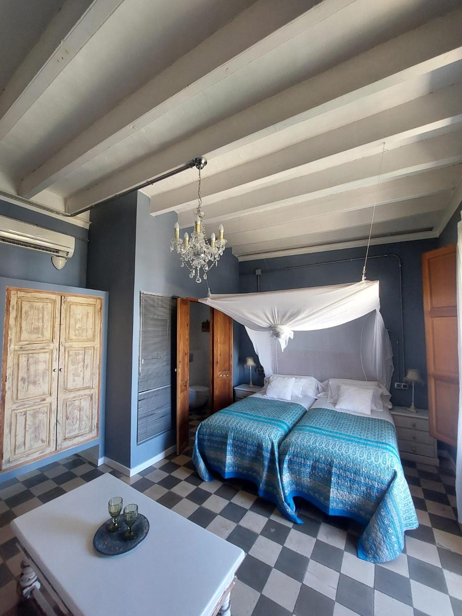 Casa de huéspedes Vara De Rey Ibiza Exterior foto